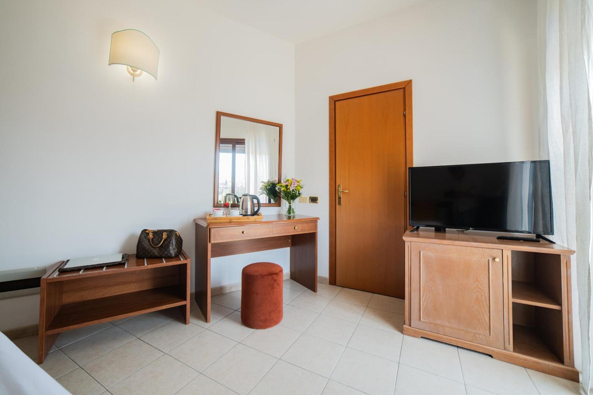 Casa Pertosa Bed & Breakfast Taormina Exterior photo