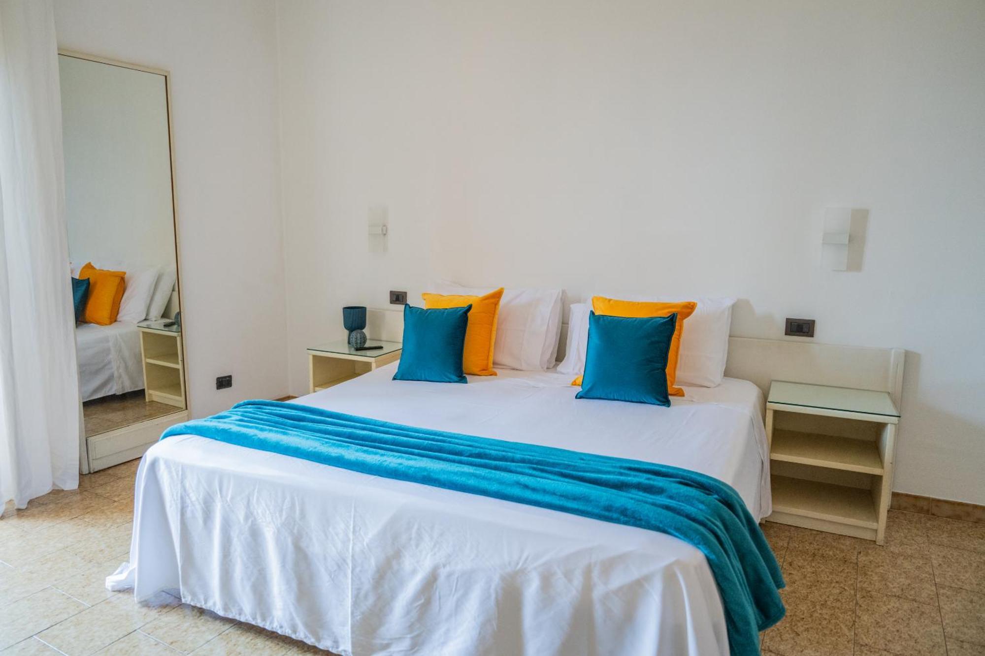 Casa Pertosa Bed & Breakfast Taormina Exterior photo
